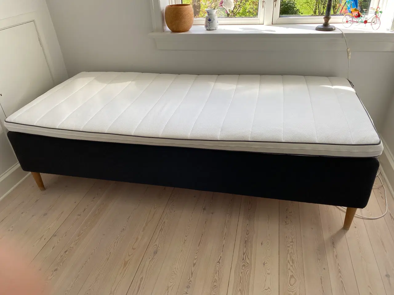 Billede 1 - Gold seng 90x200