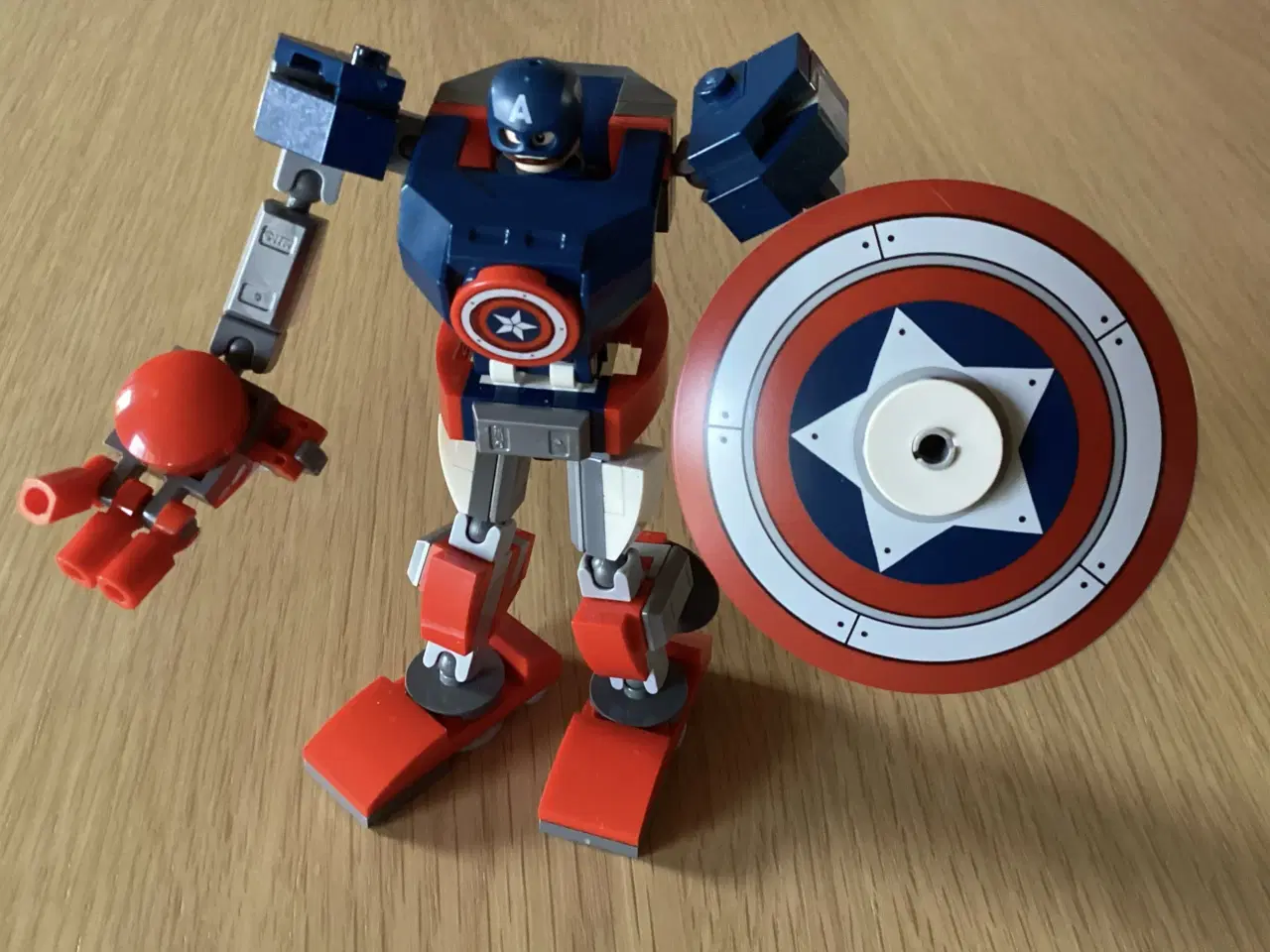 Billede 1 - Avengers Captain Americas Kamprobot, Lego 76168