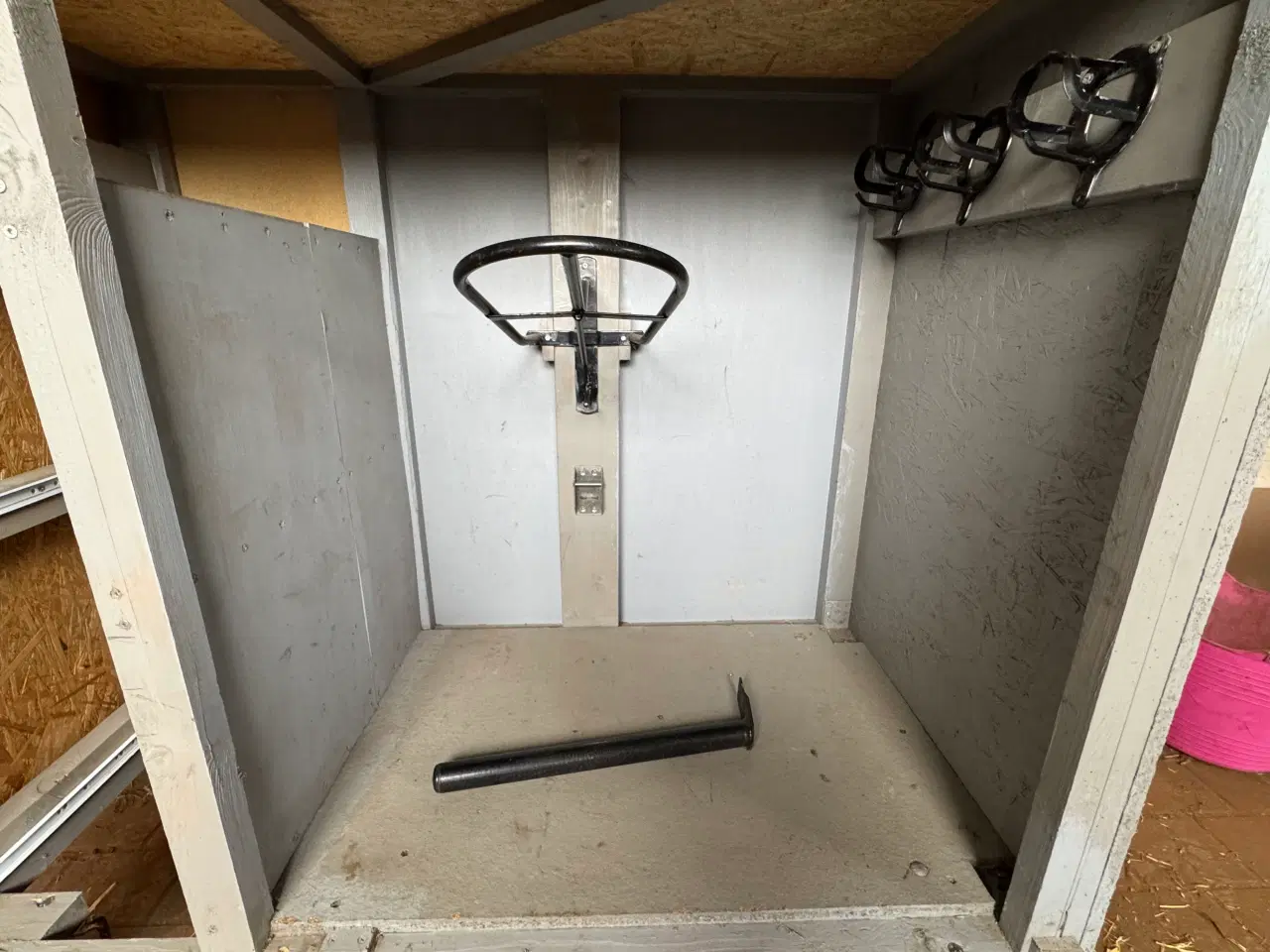 Billede 5 - Stort stævneskab