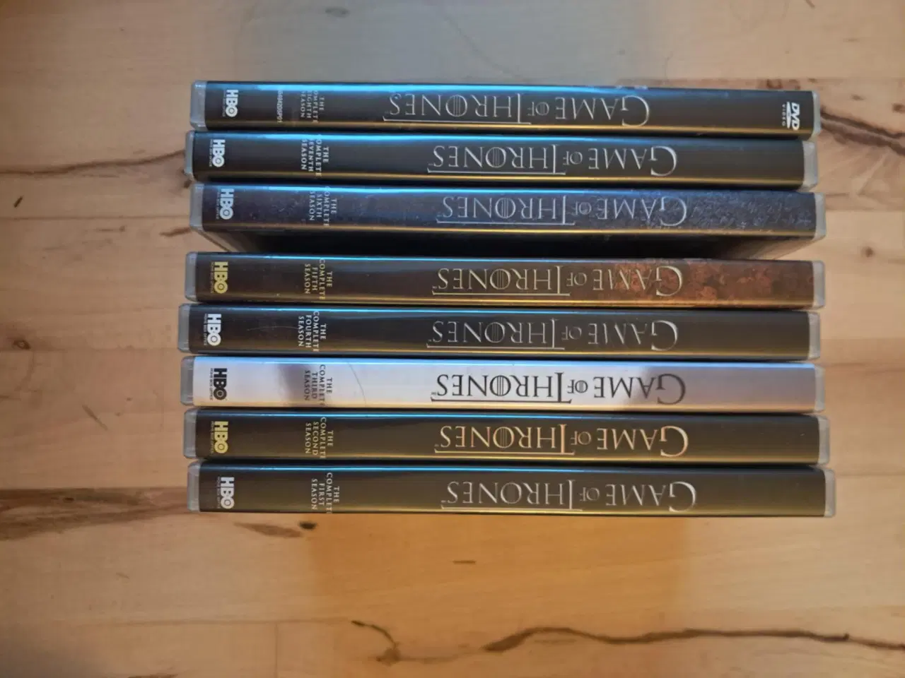 Billede 3 - Game of Thrones dvdbox 