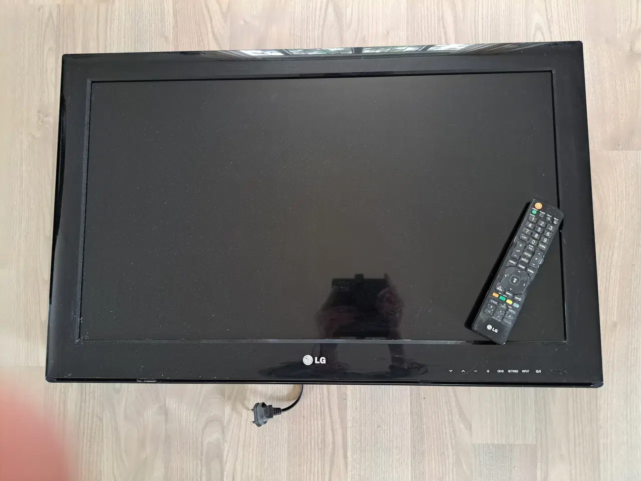 Billede 1 - LG TV 32" kan afhentes GRATIS