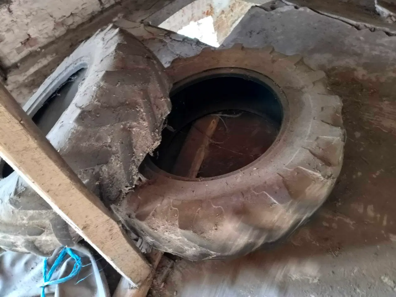 Billede 2 - Traktor dæk