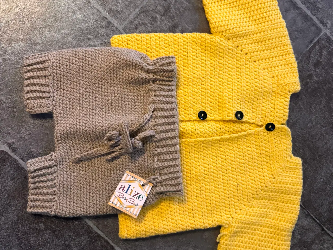 Billede 3 - Baby strik tøj