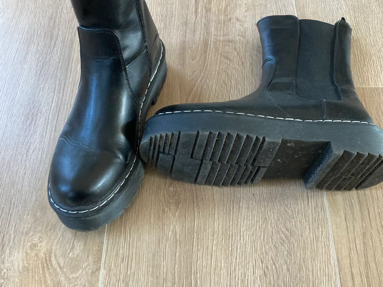 Billede 4 - Støvler m/lynlås