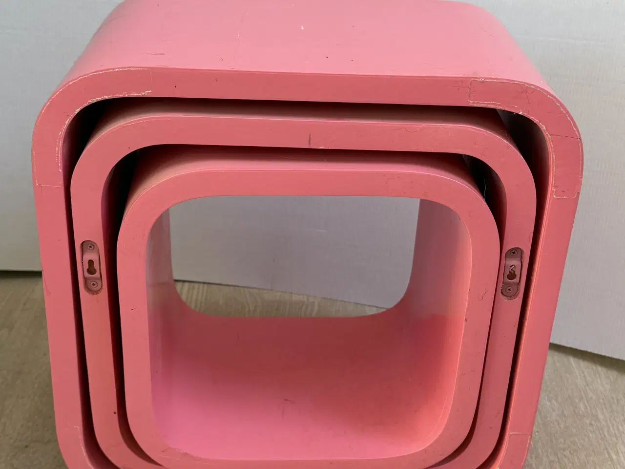 Billede 1 - Et sæt med 3 hylder. 