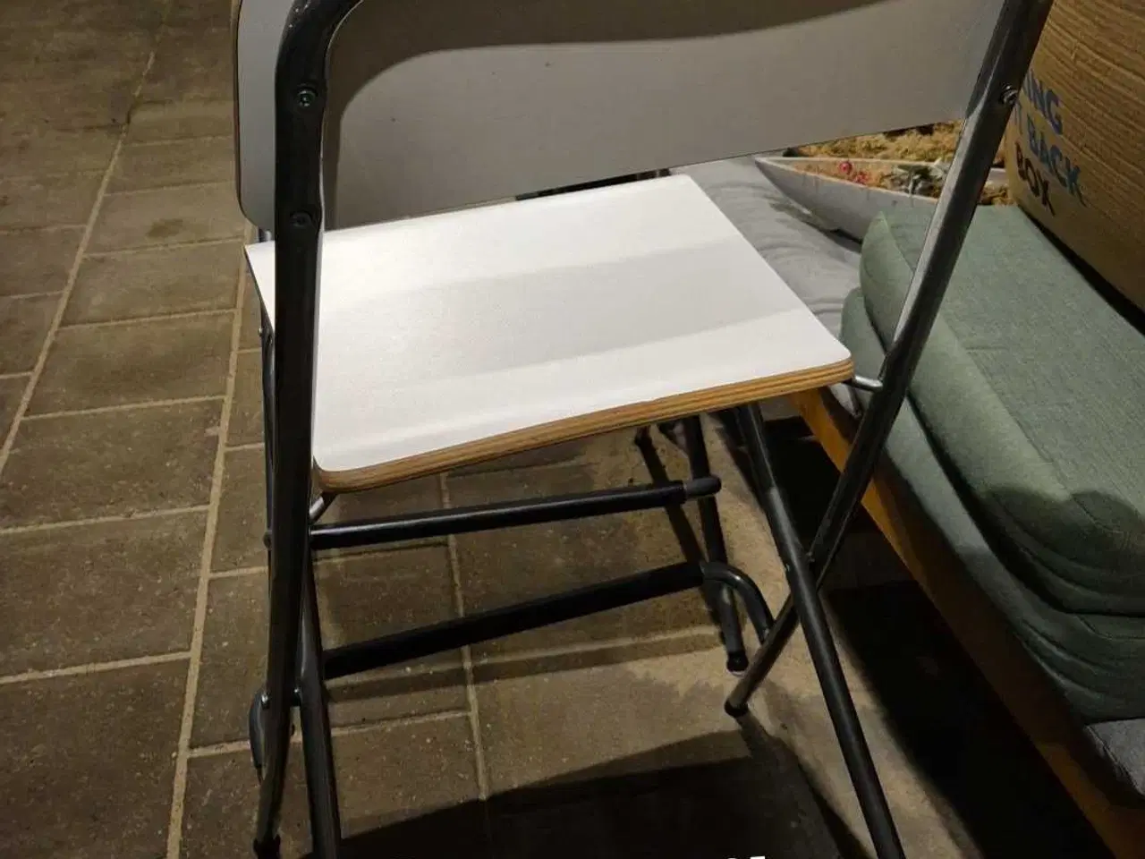 Billede 1 - Hvide høj stole 