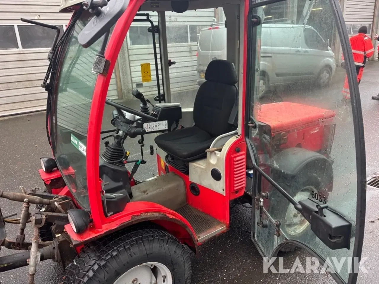 Billede 9 - Redskabsbærer Antonio Carraro SP 4000 med kost