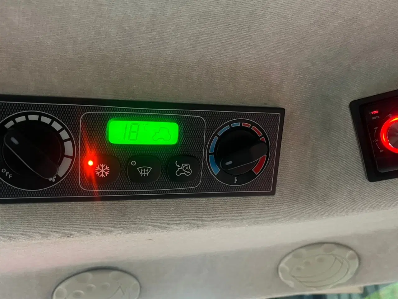 Billede 9 - Massey Ferguson 7718 Dyna VT Med frontlift og frontPTO