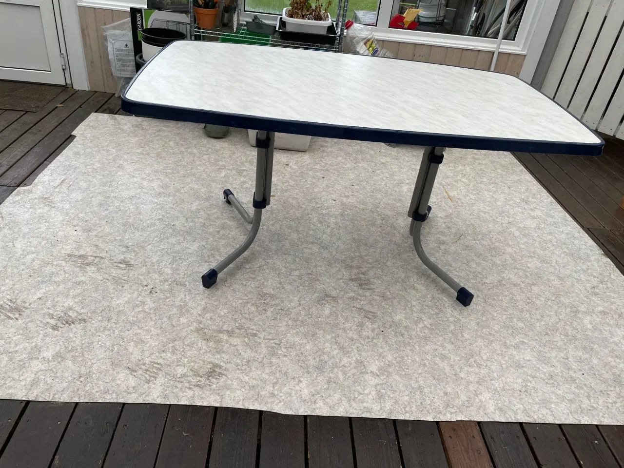 Billede 3 - Letvægt campingbord 