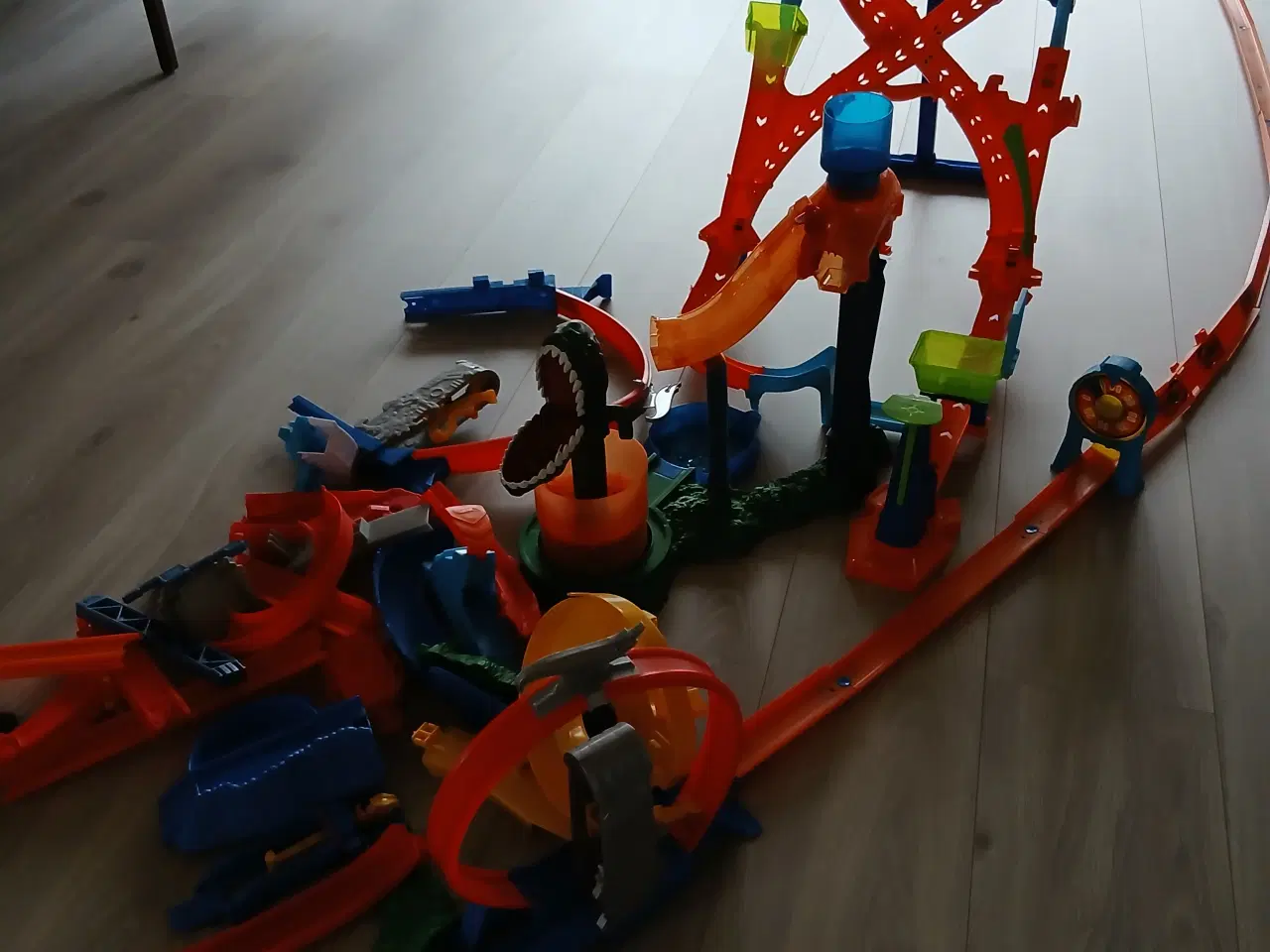 Billede 2 - 3 Hotwheels baner