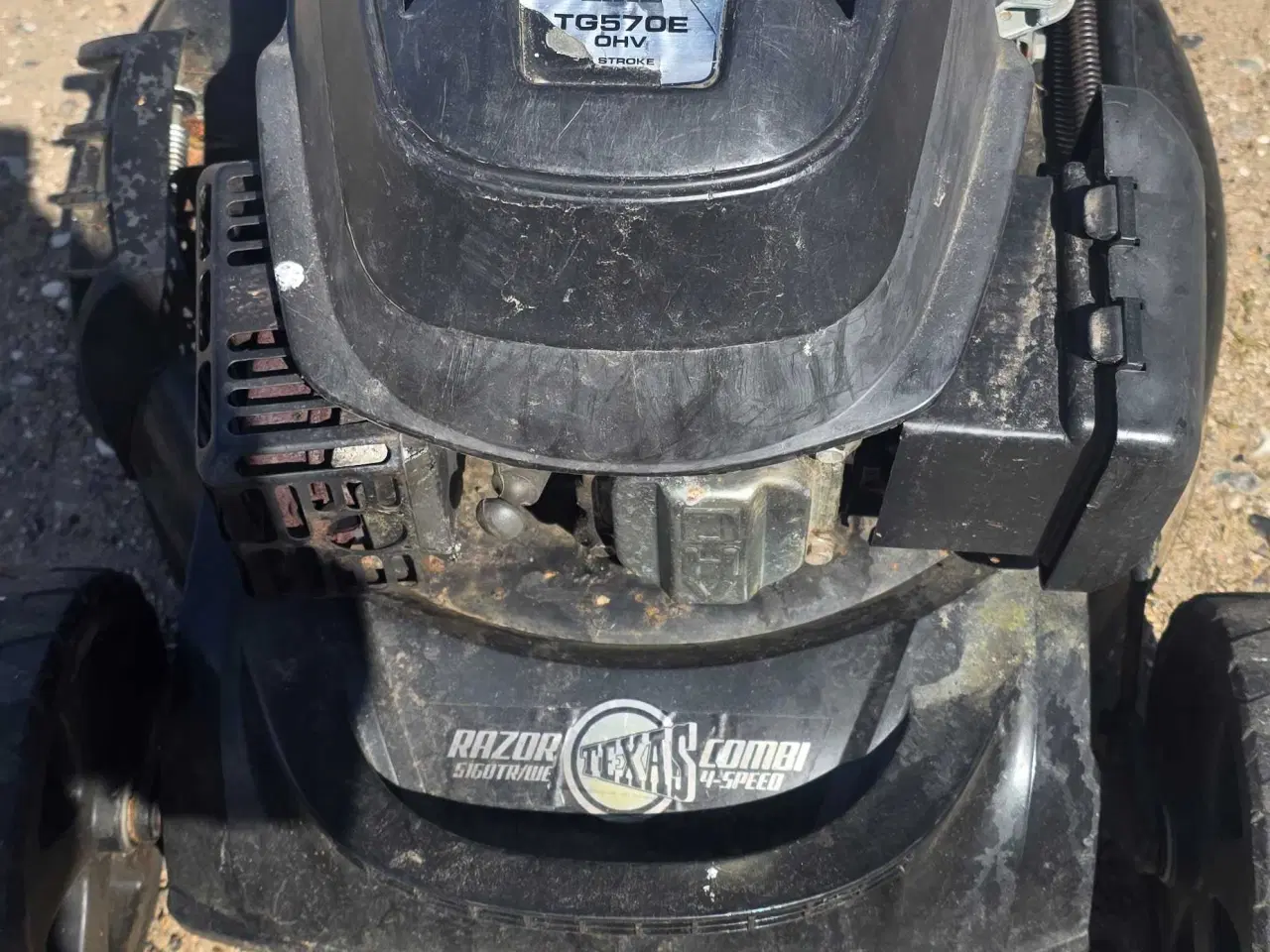 Billede 1 - Selvkørende græsslåmaskine 