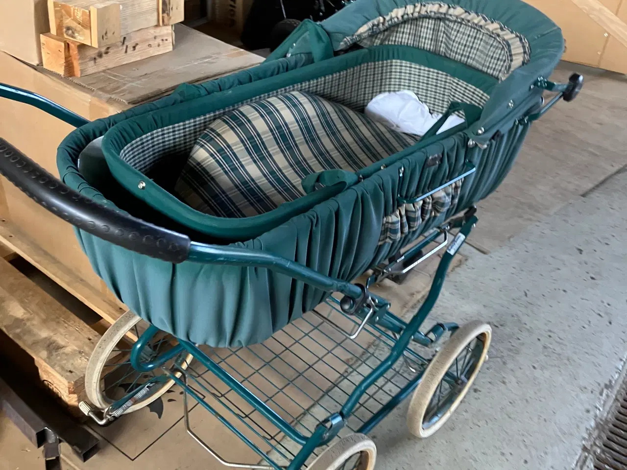 Billede 1 - Odder vogn mangler overstykket