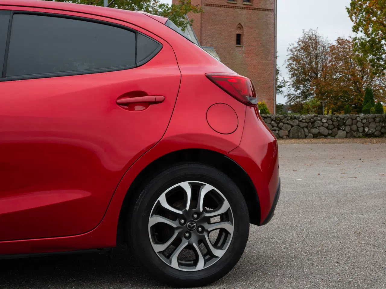 Billede 3 - Mazda 2 SkyActiv-G 90 Nakama 5d