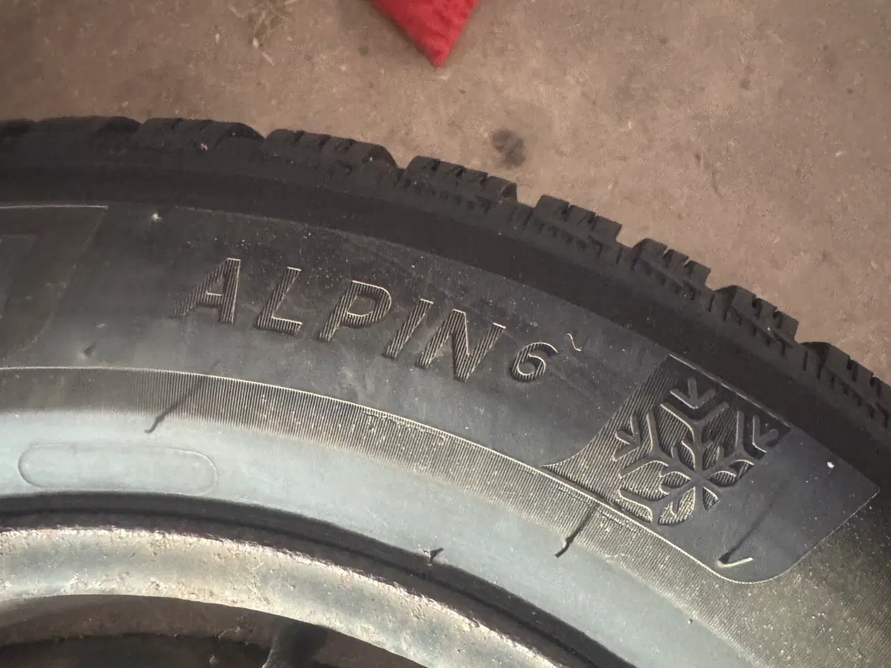 Billede 2 - 4 stk. stålfælge med Michelin alpin 6, vinterdæk