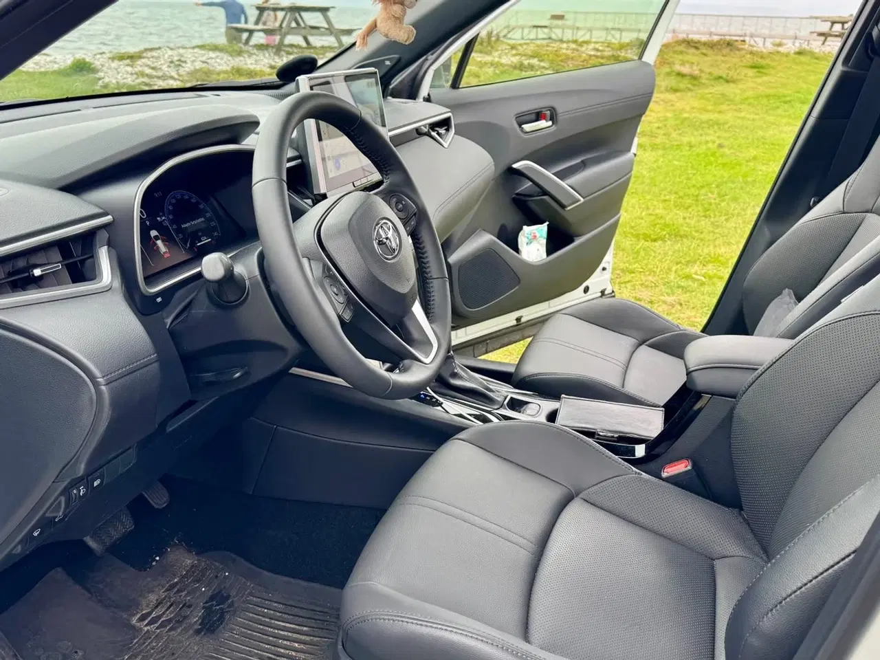 Billede 8 - Toyota Corolla Cross 2,0 Hybrid Elegant CVT Van