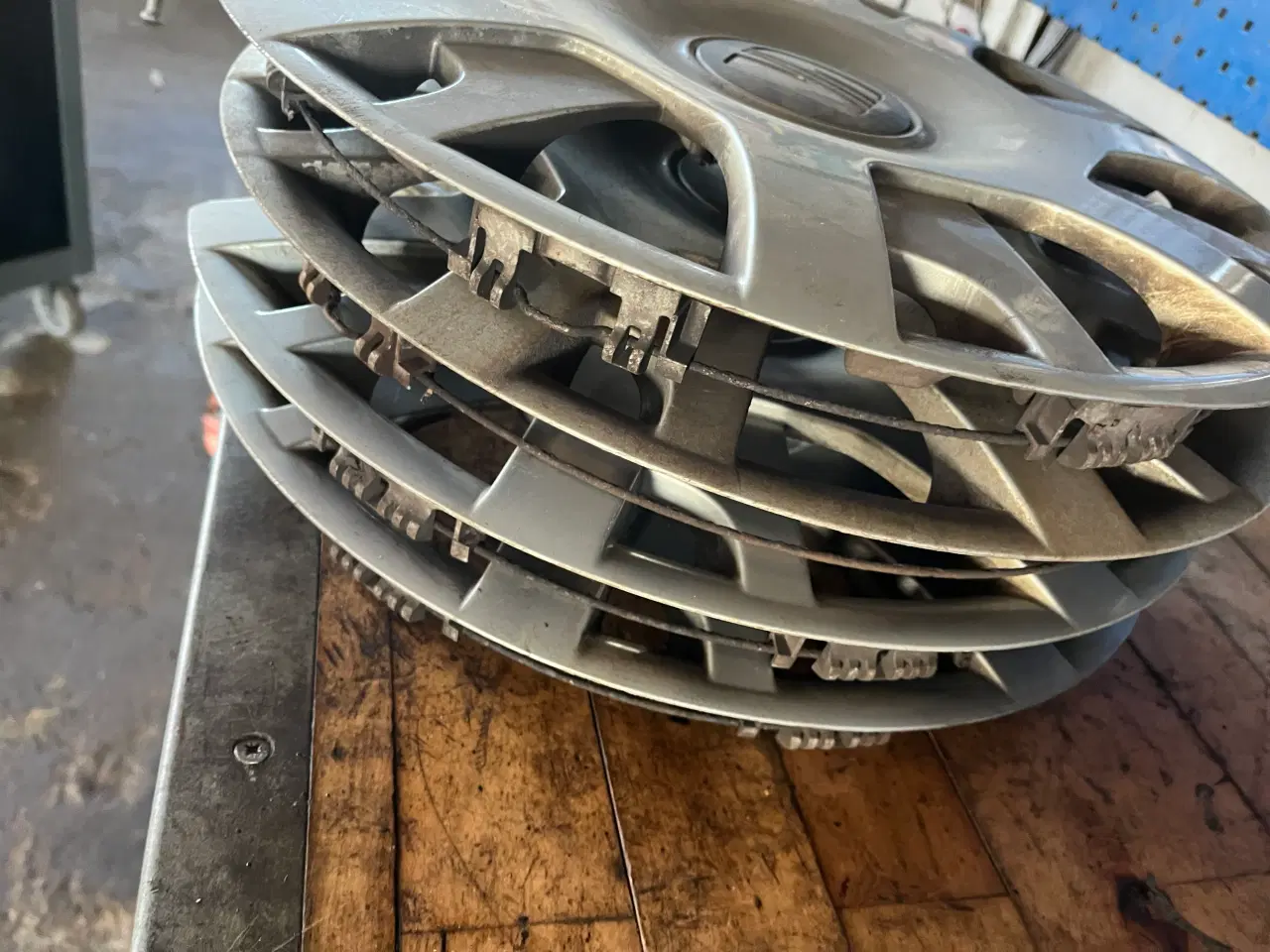 Billede 9 - Originale hjulkapsler