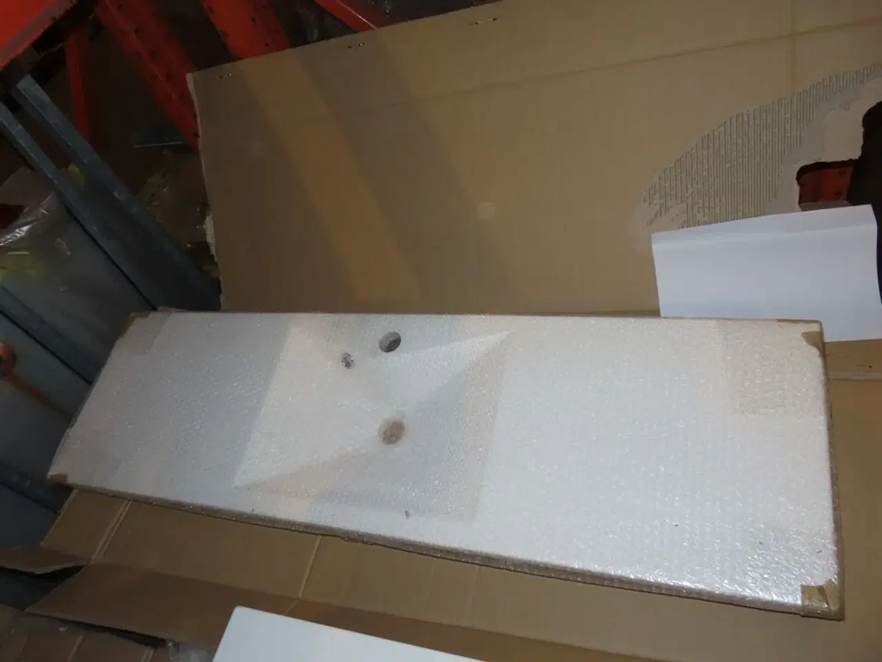 Billede 1 - 9 stk. Bordplader med integreret vask