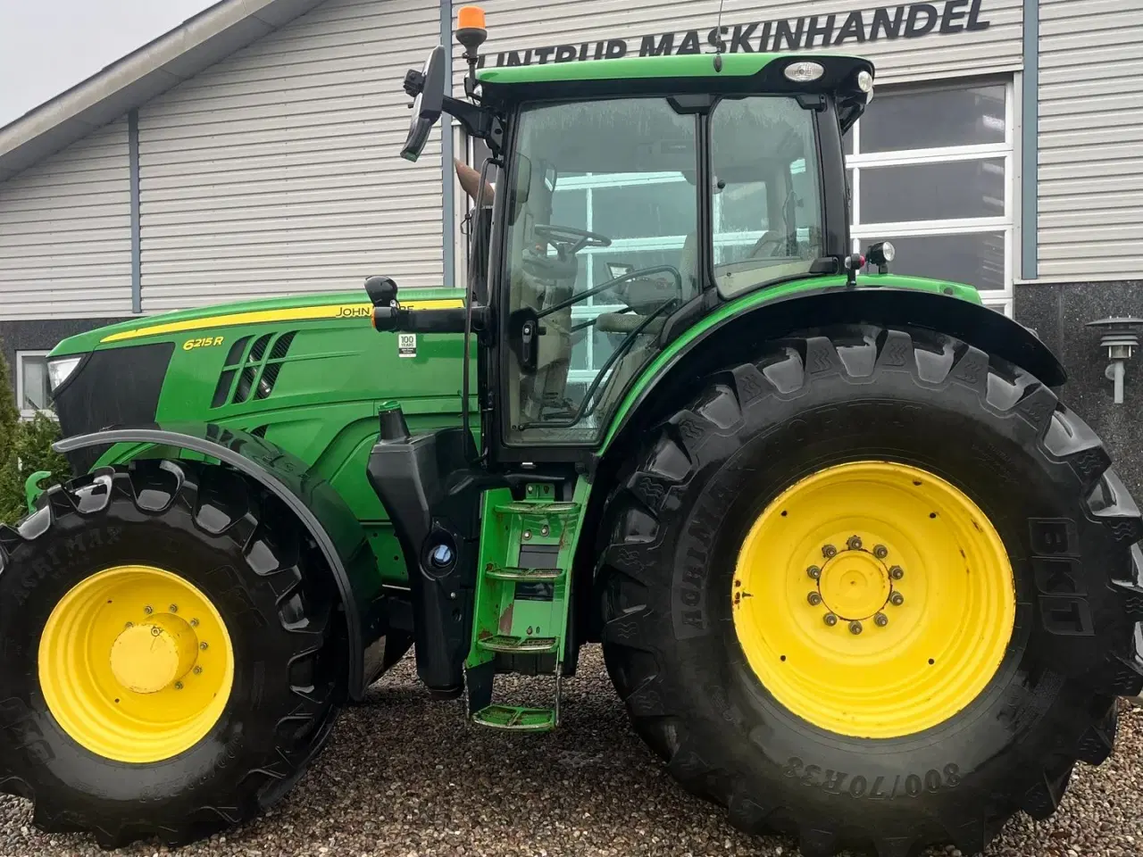 Billede 12 - John Deere 6215R Med frontlift 50KMT