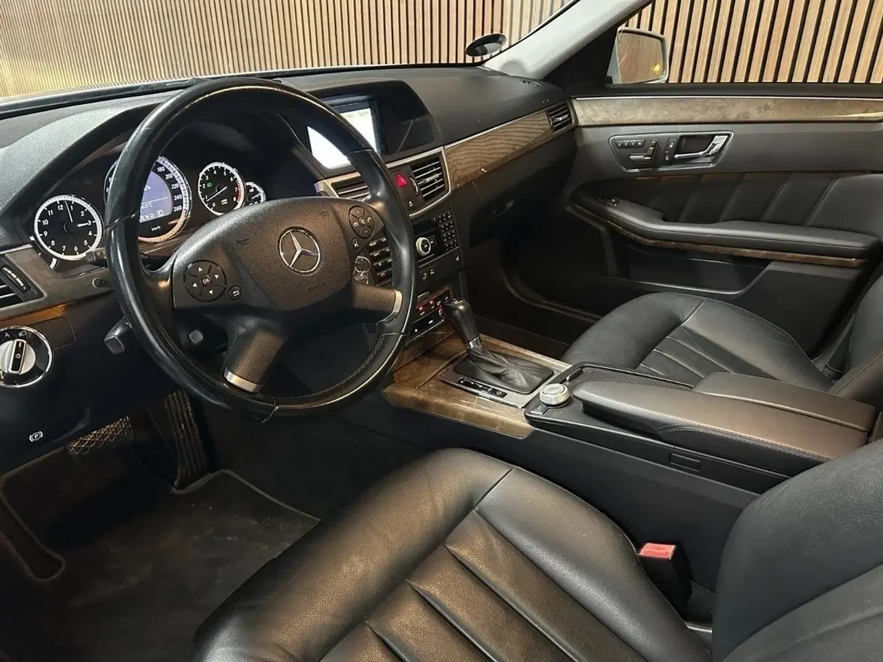 Billede 9 - Mercedes E250 1,8 CGi Elegance aut. BE