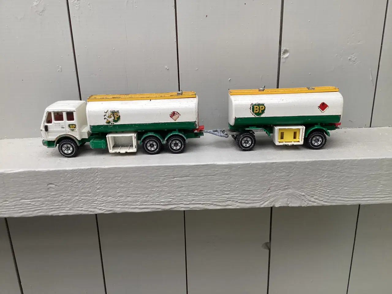 Billede 2 - SIKU, tankvogn m hænger, BP