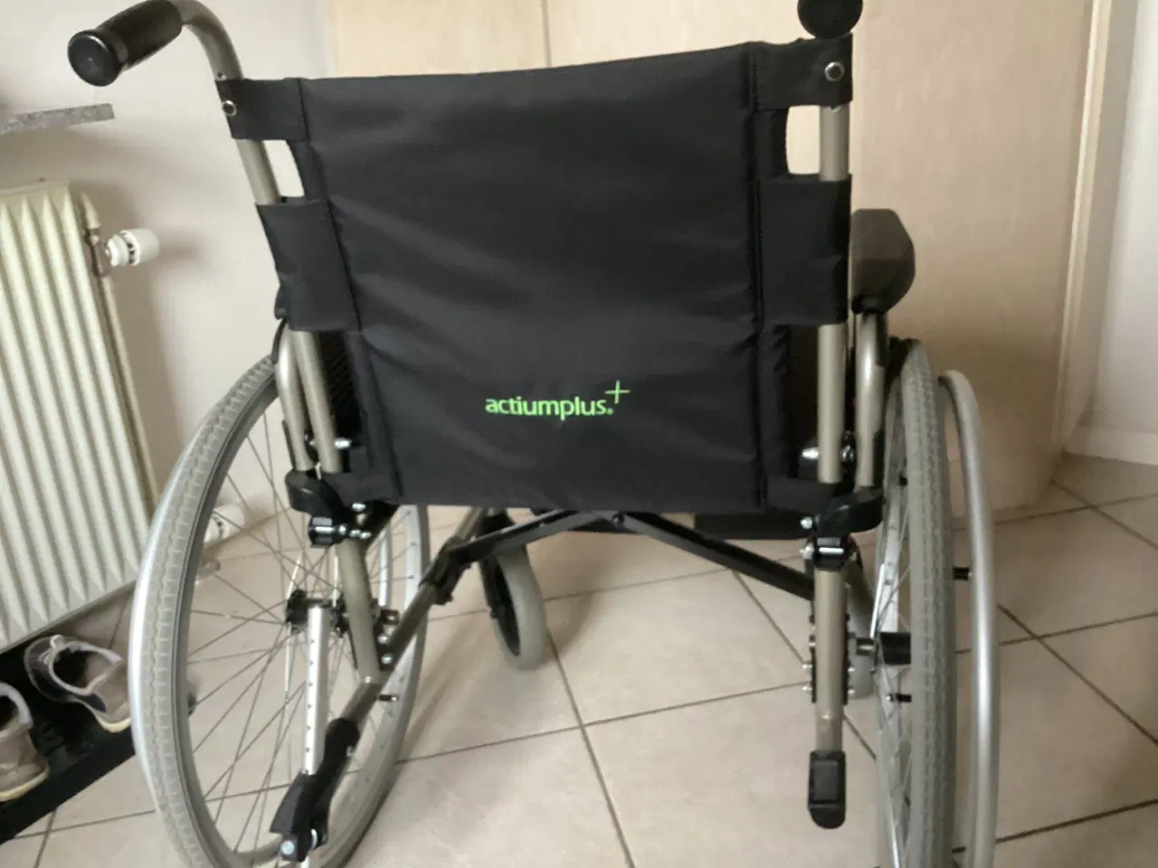 Billede 1 - Actiumplus kørestol med sædepude