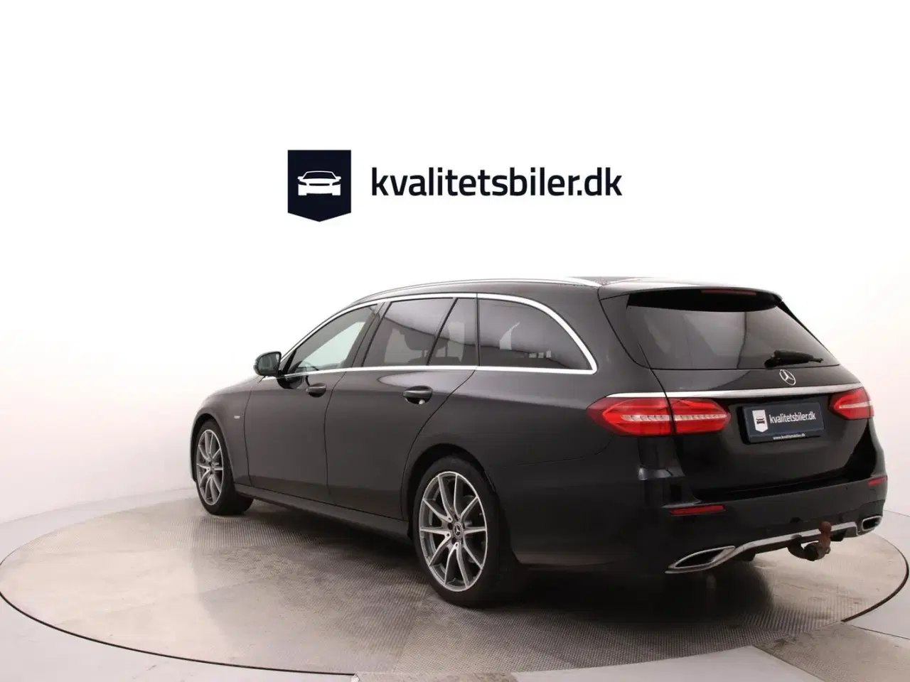 Billede 3 - Mercedes E220 d 2,0 AMG Line Sportsstyle stc. aut.