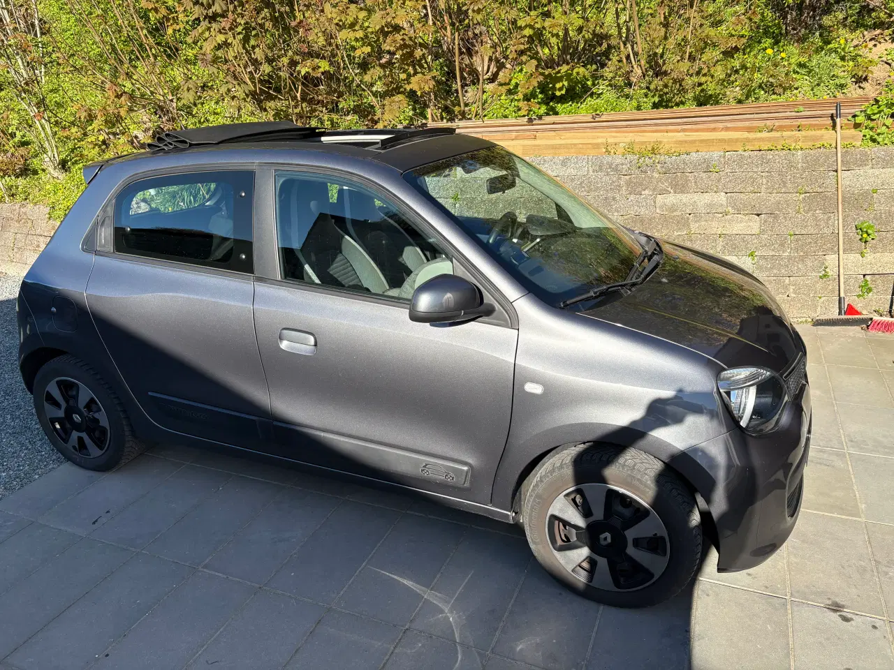 Billede 13 - Renault Twingo cabriolet 82000 km, renault-service