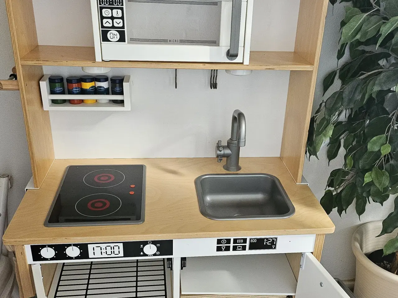 Billede 3 - IKEA Legekøkken , "køkkeskab , reol/bord