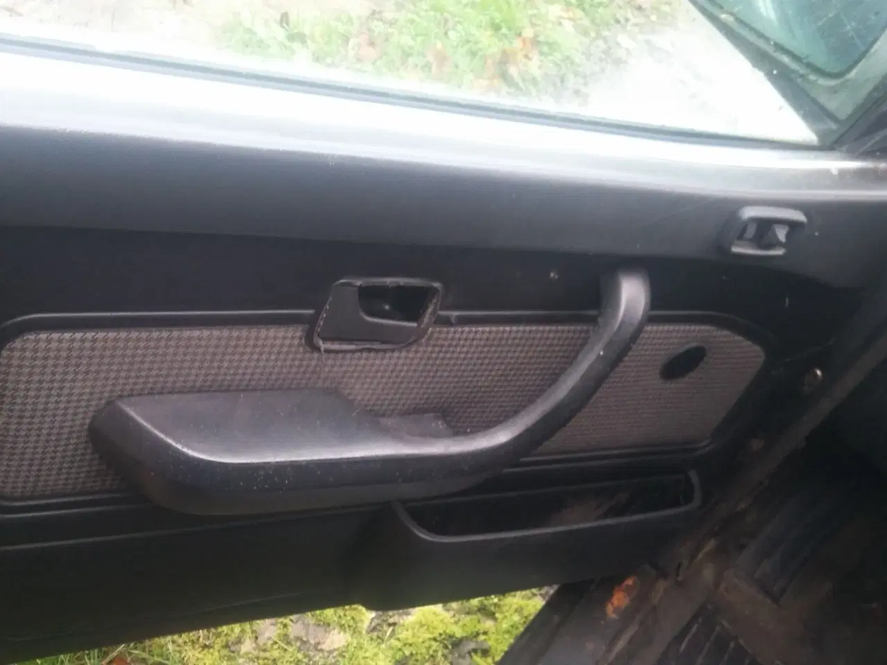 Billede 10 - BMW E28 525e 1987 projekt (uden afgift)