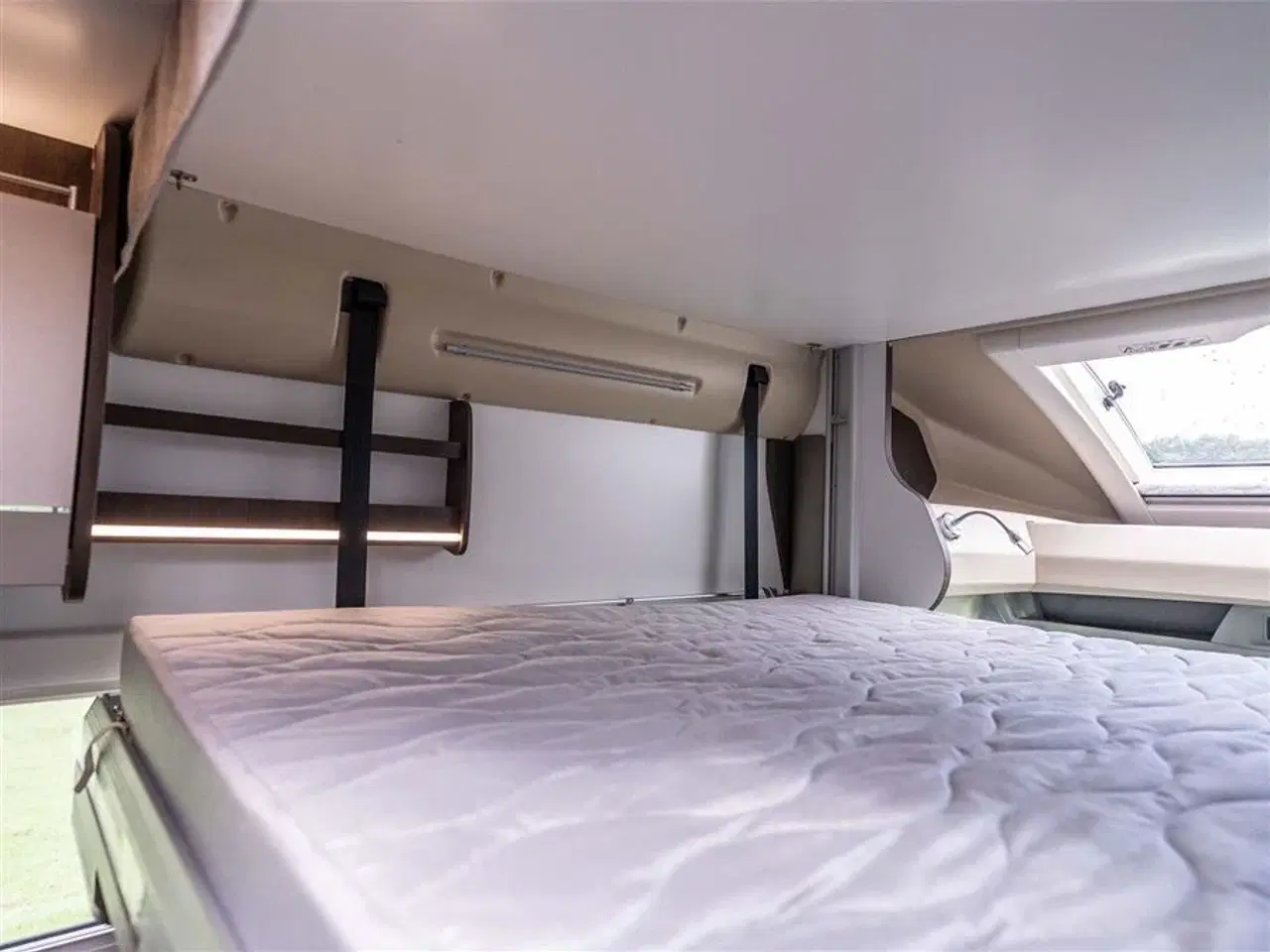 Billede 25 - 2020 - Benimar Tessoro 463   Meget velholdt Benimar T463 Northautokapp