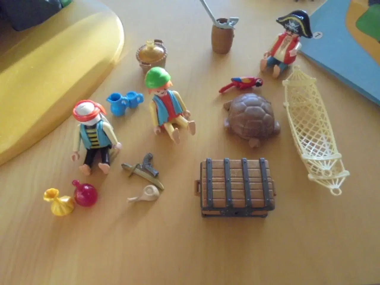 Billede 2 - Playmobil 3799 – Piraternes ø – pæn- ikke komplet