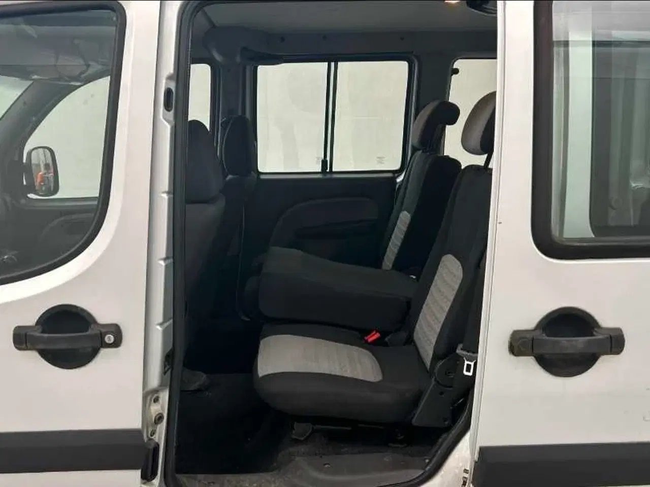 Billede 4 - Fiat Doblo Nysynet med pratikfilter 