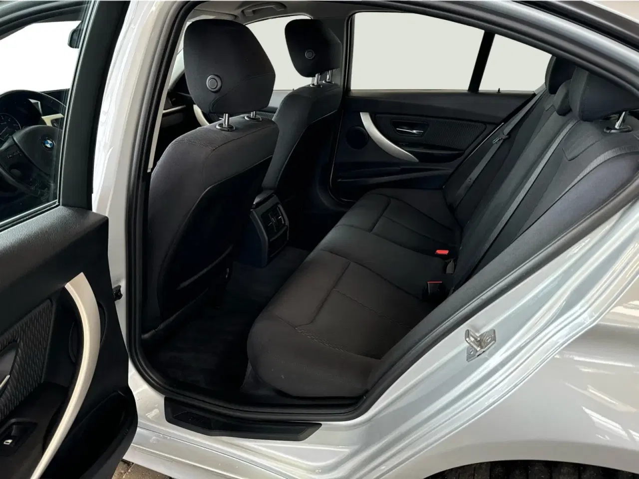 Billede 12 - BMW 320d 2,0 aut.