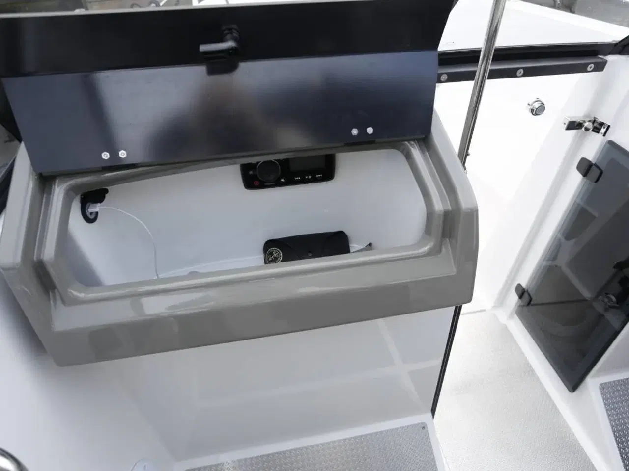 Billede 6 - Finnmaster Husky R7 - Yamaha 150 HK/Udstyr