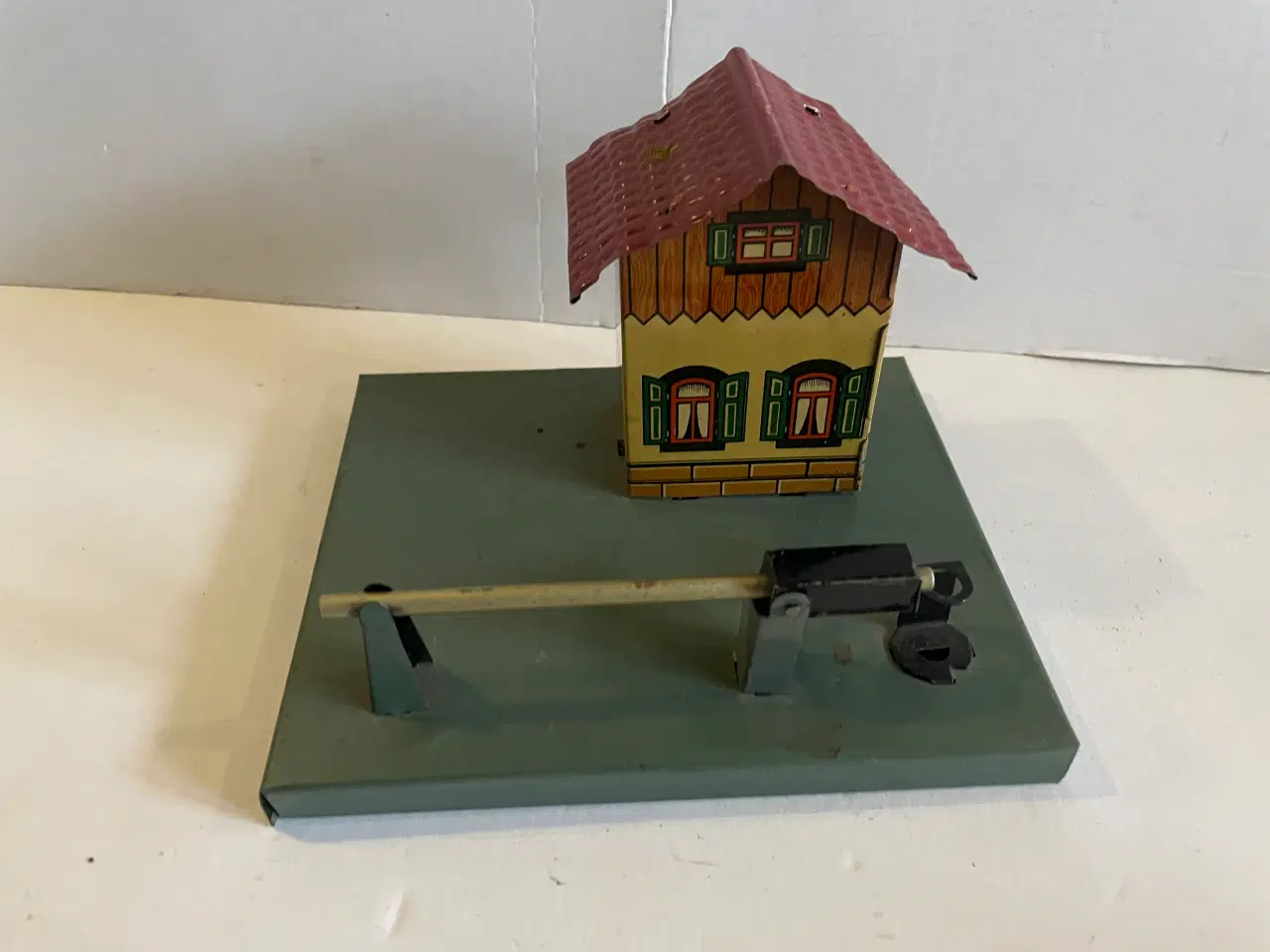 Billede 13 - Gl. modeljernbane i blik, spor 0