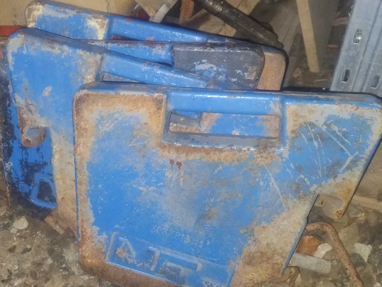 Billede 2 - Massey Ferguson frontvægte købes 