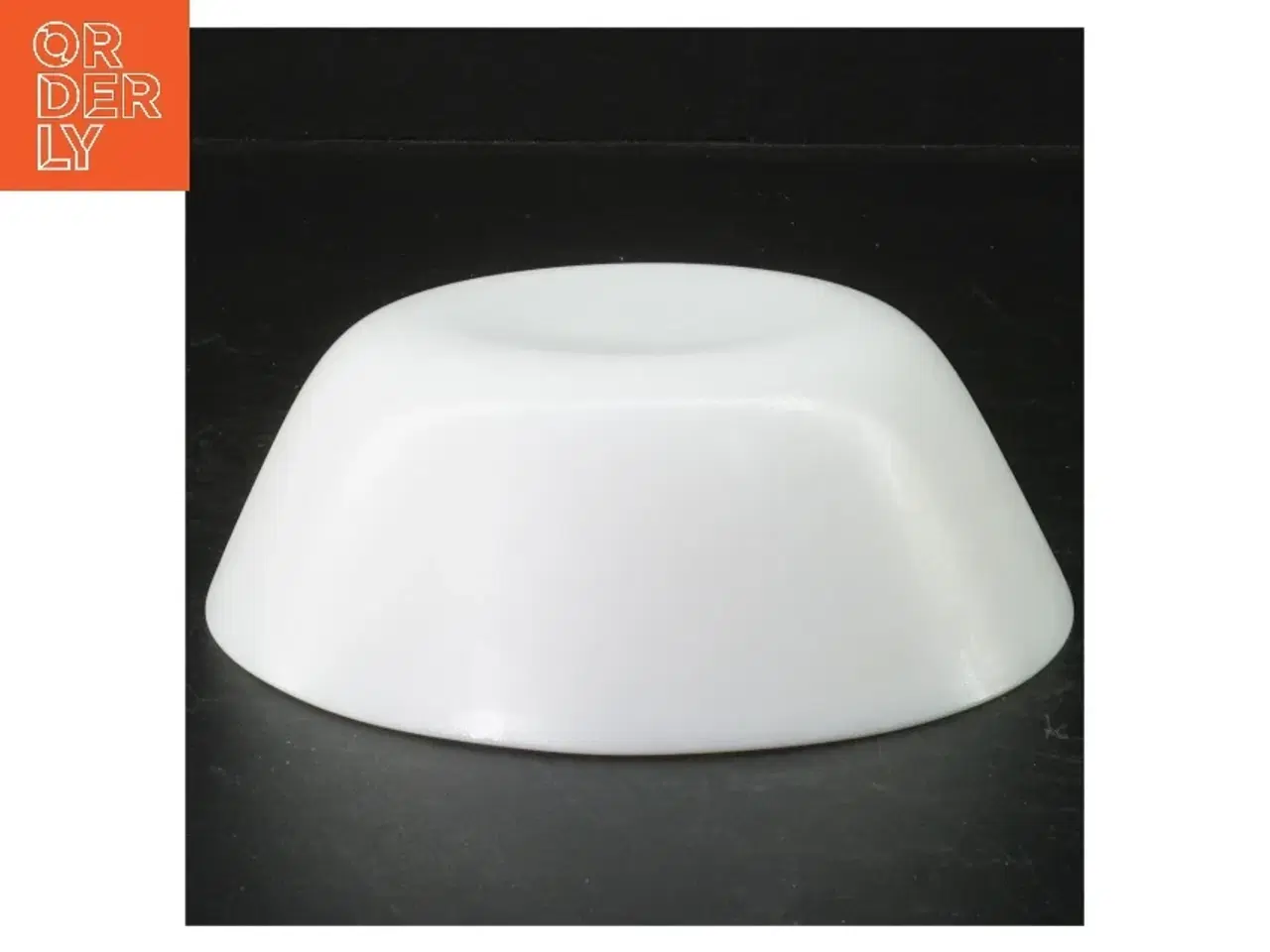 Billede 2 - Hvide keramiktallerkener (5 stk) (str. 15 cm)