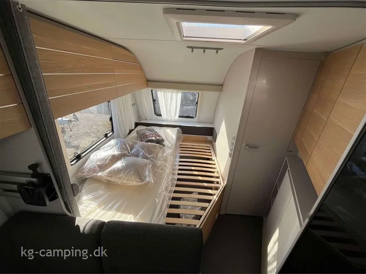 Billede 5 - 2025 - Adria Adora 613 PK Teen Adria Adora 613 PK Teen – 2025 | Perfekt til familien!