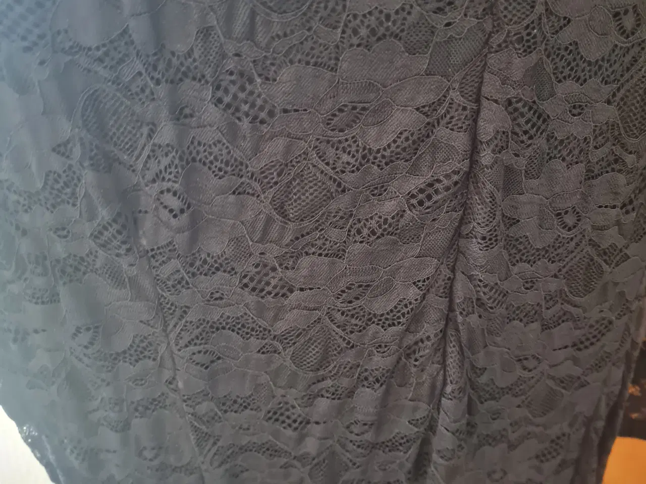Billede 7 - Ny blonde kjole str 54 fra Zizzi 
