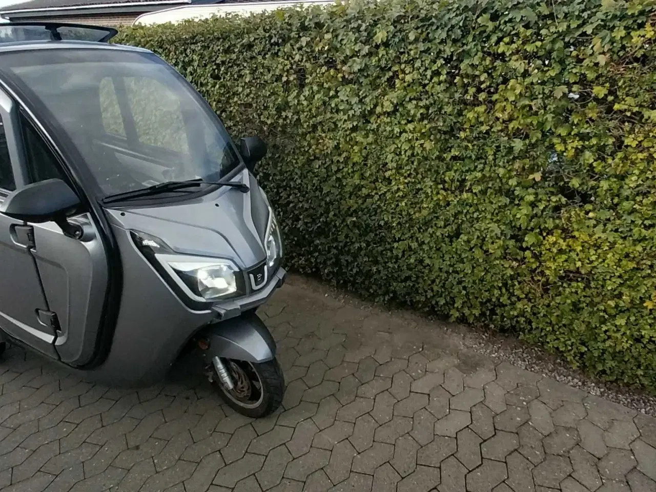 Billede 3 - Brugt Bach 26 Delux S90 Kabinescooter