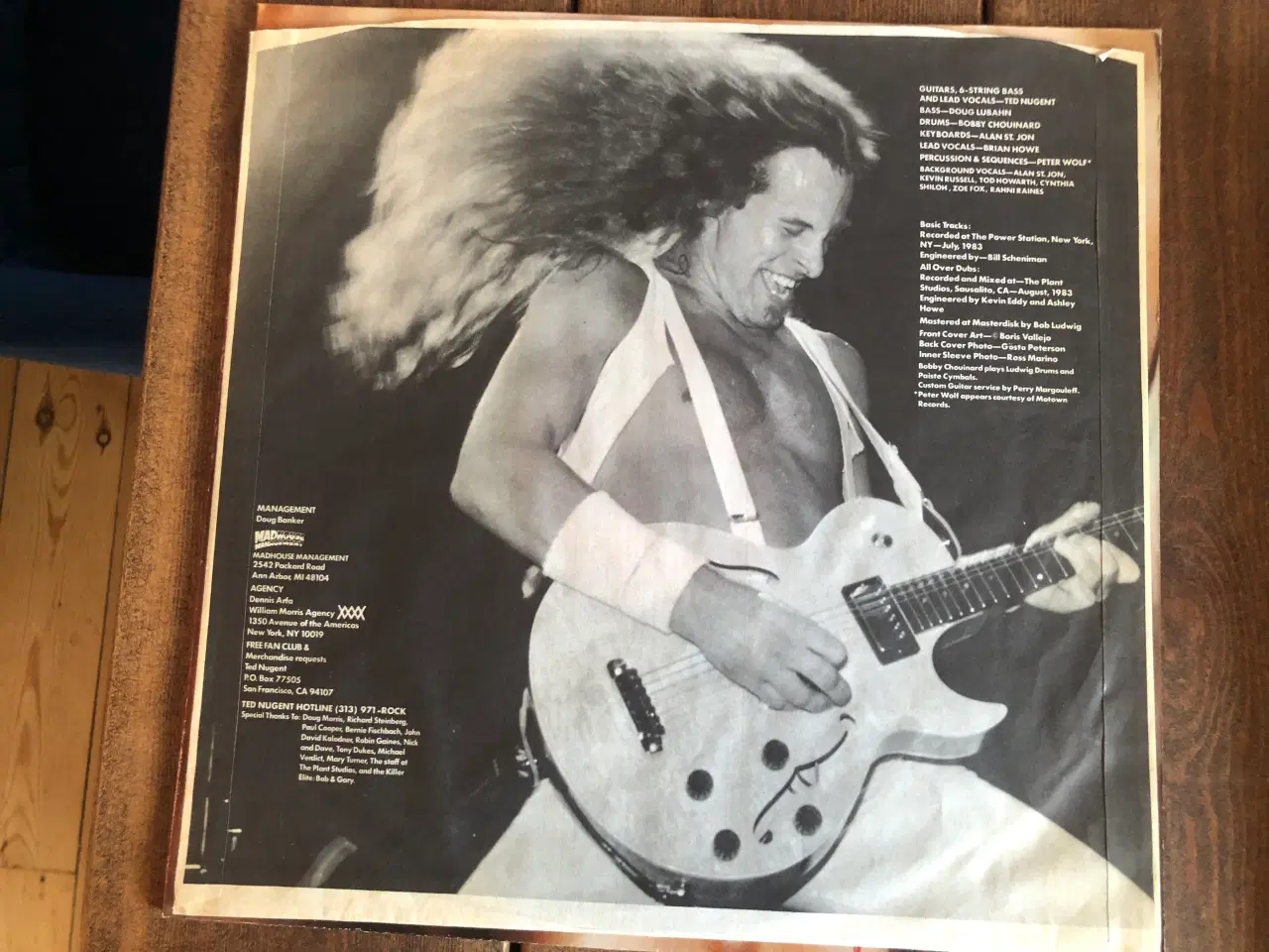 Billede 3 - LP. Ted Nugent: Penetrator. Vg+/Vg+