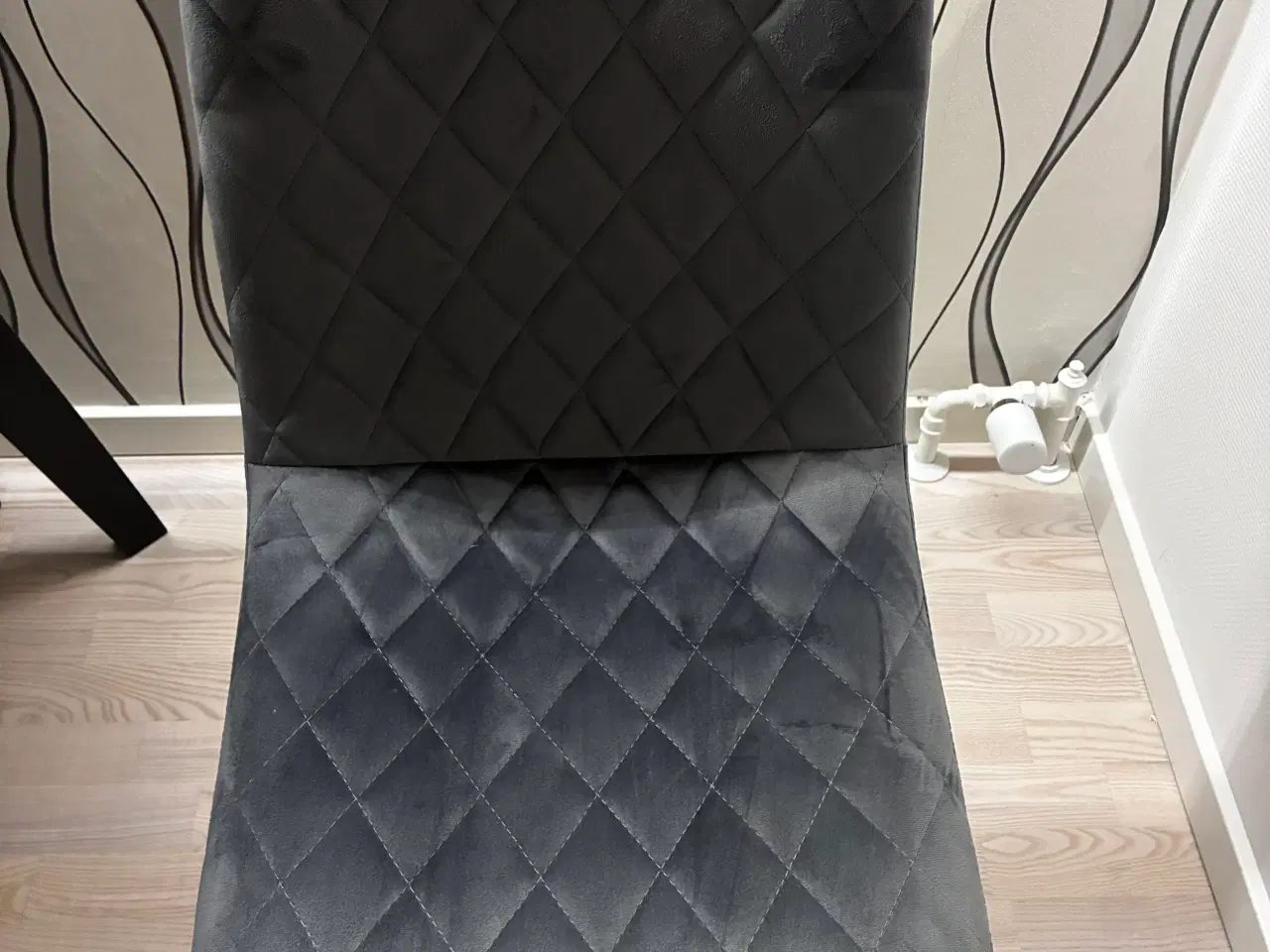 Billede 2 - 🔥 Flot 🔥 Flot rundt spisebord + 4 stole – SOM NY