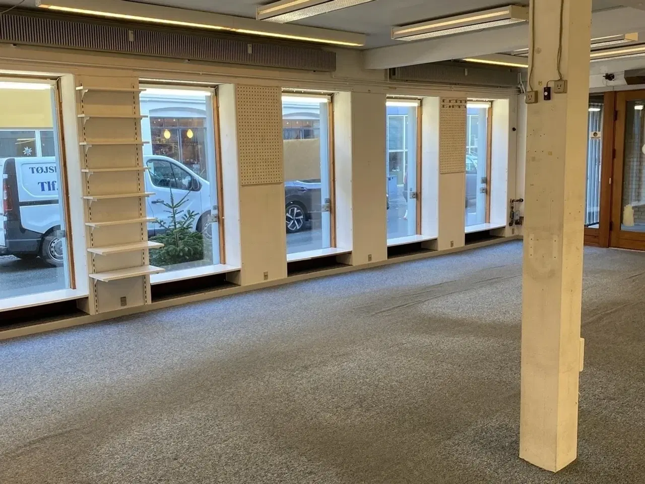 Billede 5 - Lyst butikslokale til leje i Mellemgade 14, Fyn.