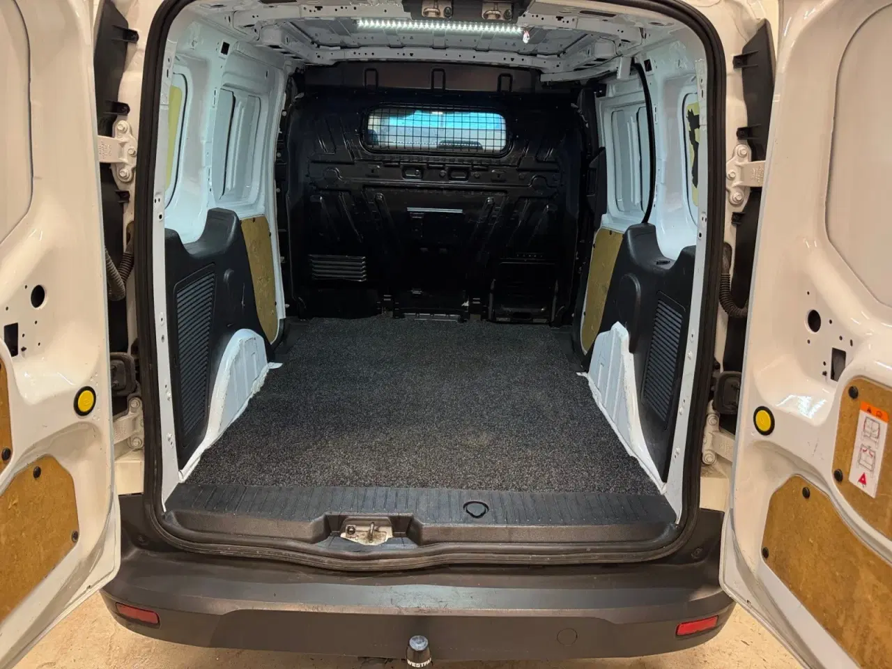 Billede 9 - Ford Transit Connect 1,6 TDCi 95 Trend kort