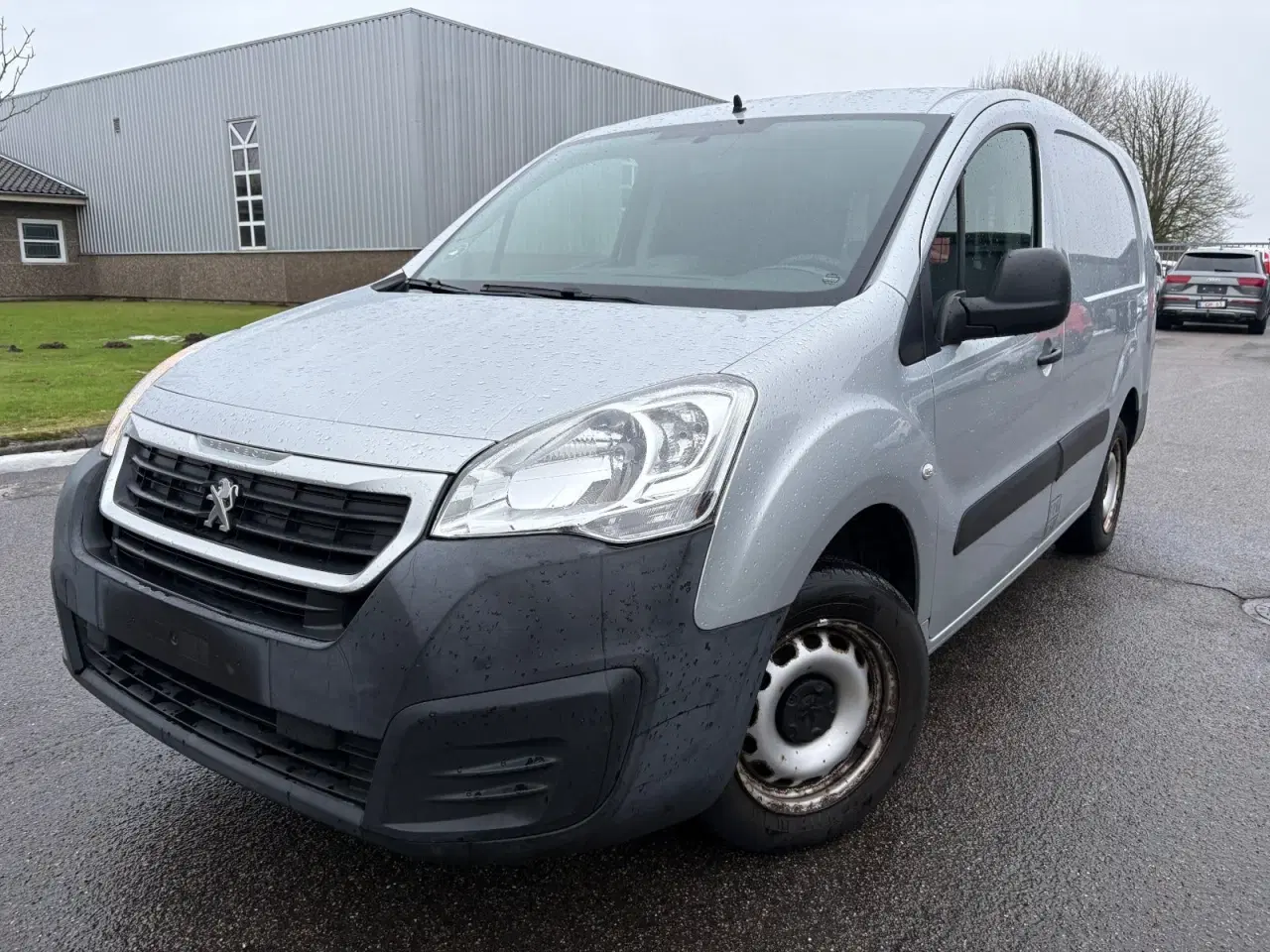 Billede 2 - Peugeot Partner 1,6 BlueHDi 100 L2 ESG Flex Van