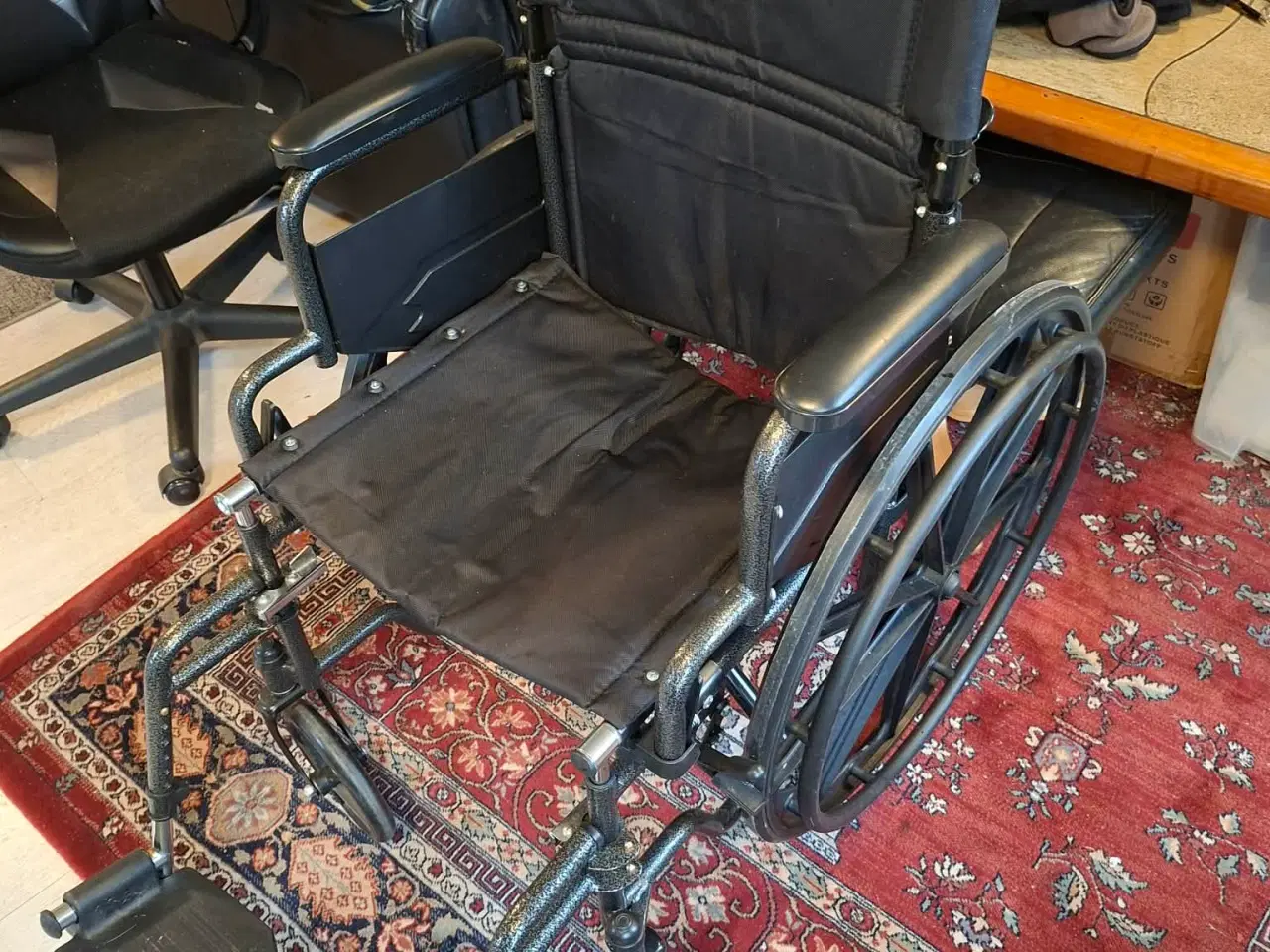 Billede 1 - Kørestol