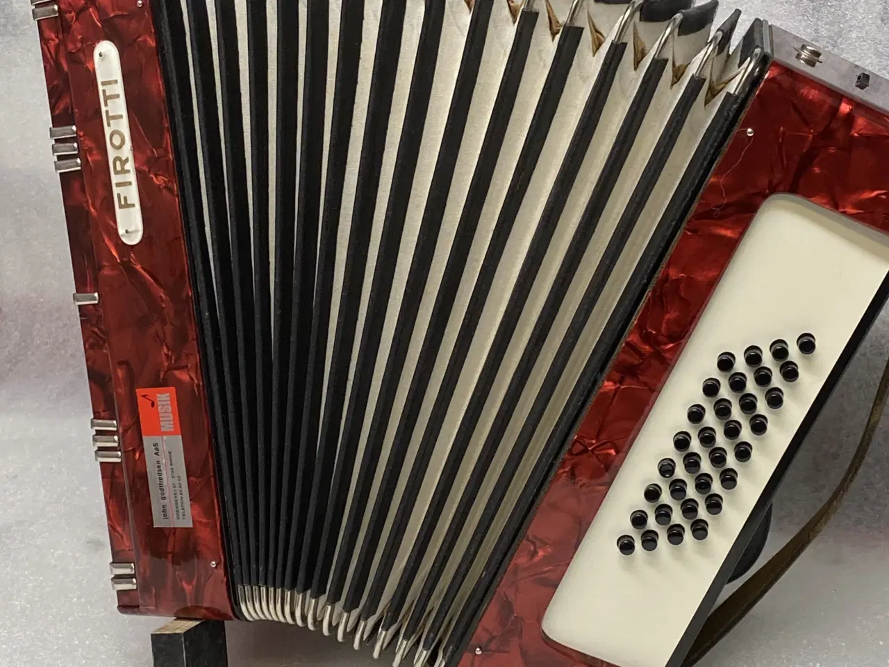 Billede 5 - Firotti harmonika – 2-kor / 3 registre – nyservice