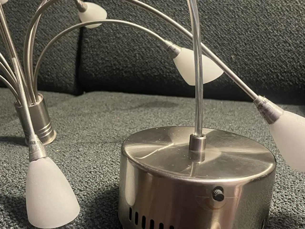 Billede 3 - Flot Herstal lampe 