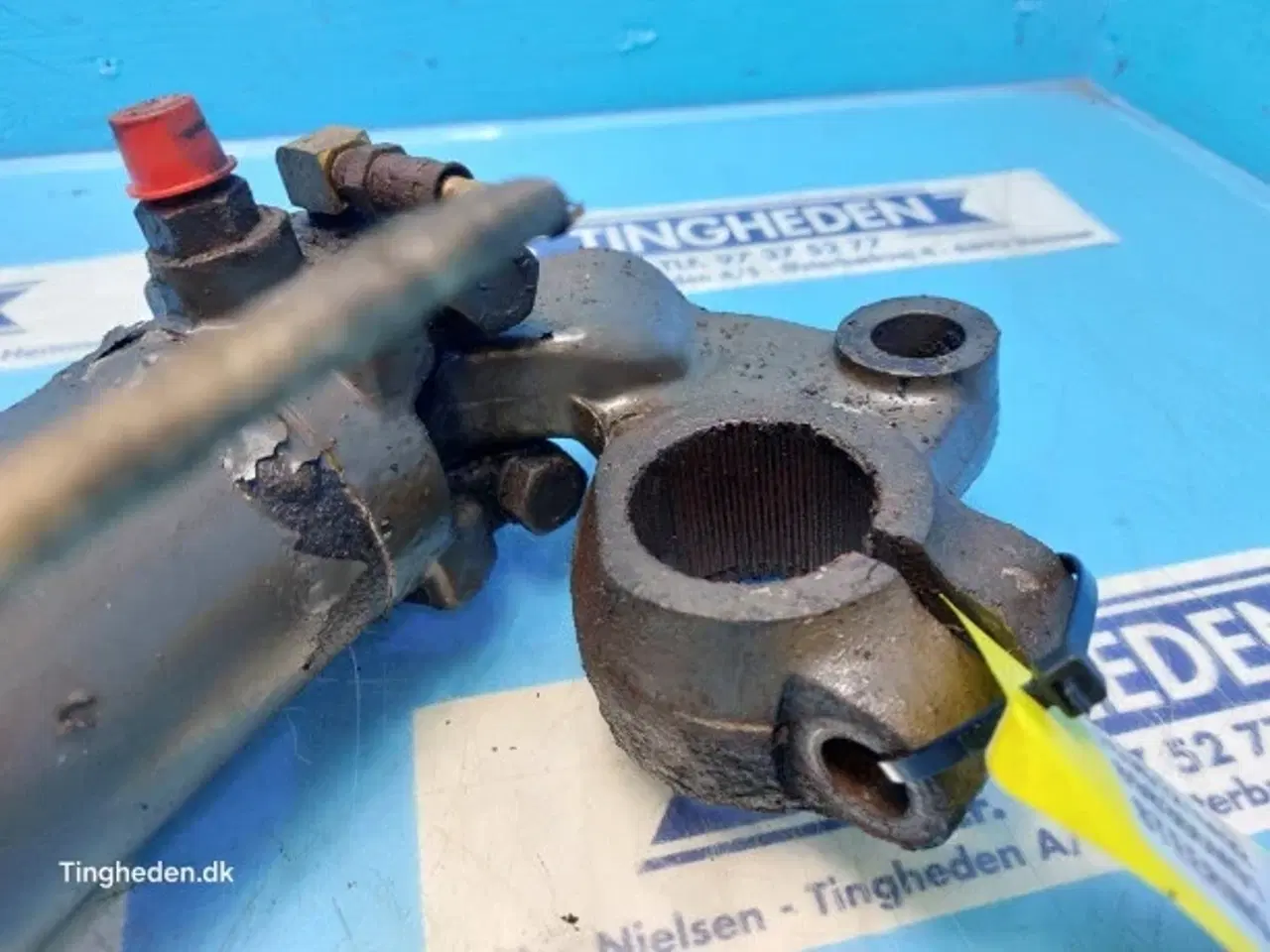 Billede 8 - Masset Ferguson 690 Styrecylinder 1605121M92