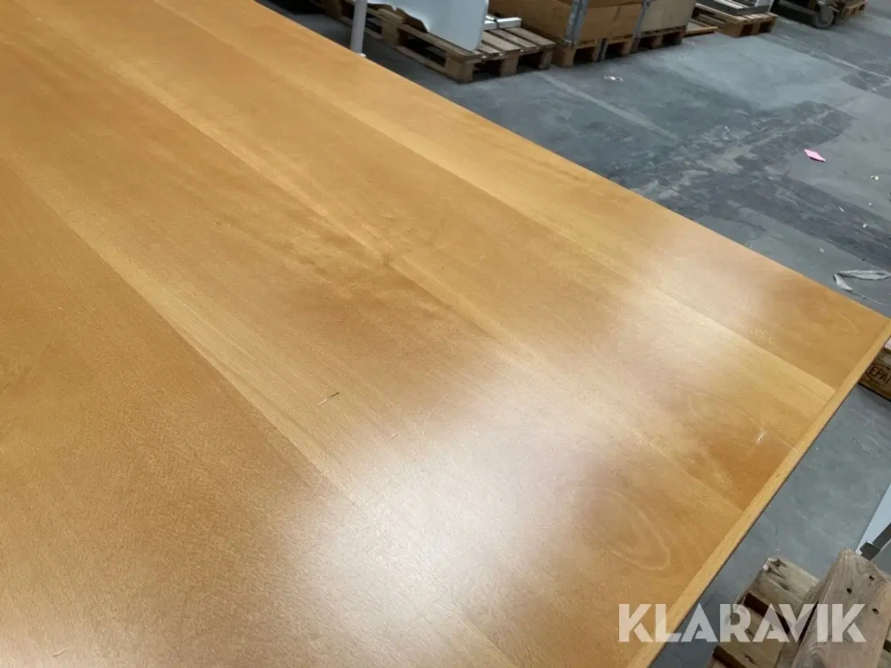 Billede 12 - Skrivebord, rundt bord og alm bord